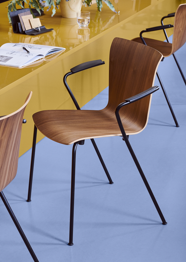 fh-vico-duo-vm111-walnut-black-powder-coated-steel