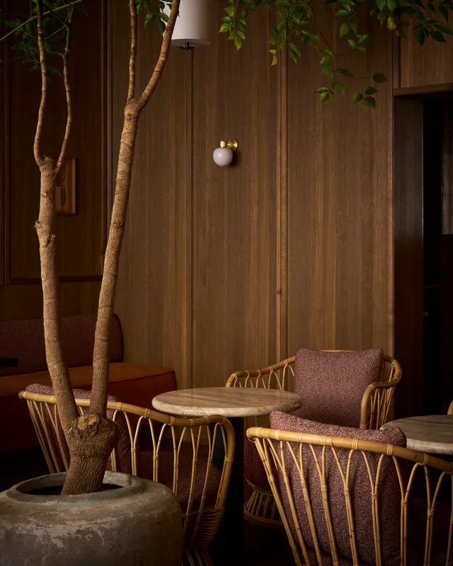gubi-grace-lounge
