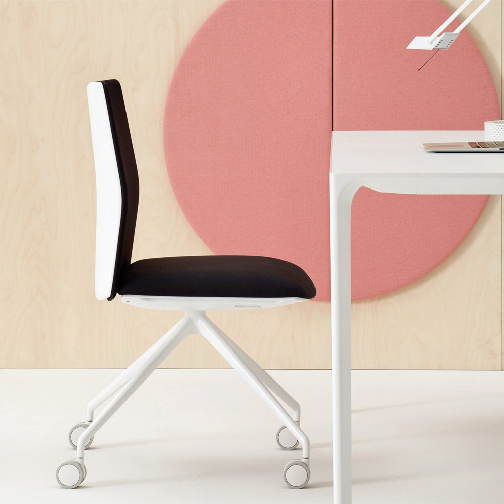Kinesit Collection