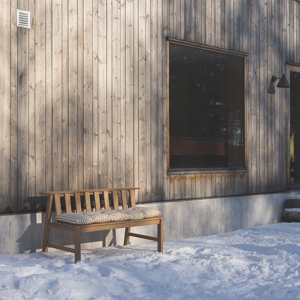 Plank Bench
